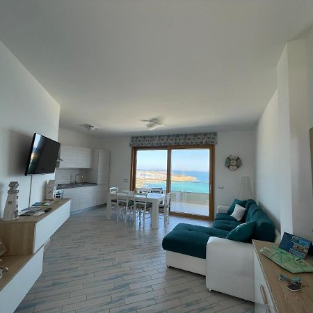 Casa Vacanze Lungomare ปอร์โตตอร์เรส ภายนอก รูปภาพ
