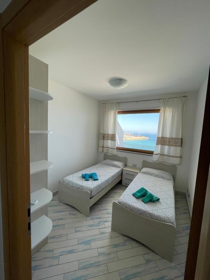 Casa Vacanze Lungomare ปอร์โตตอร์เรส ภายนอก รูปภาพ