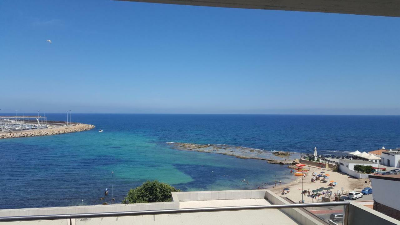 Casa Vacanze Lungomare ปอร์โตตอร์เรส ภายนอก รูปภาพ