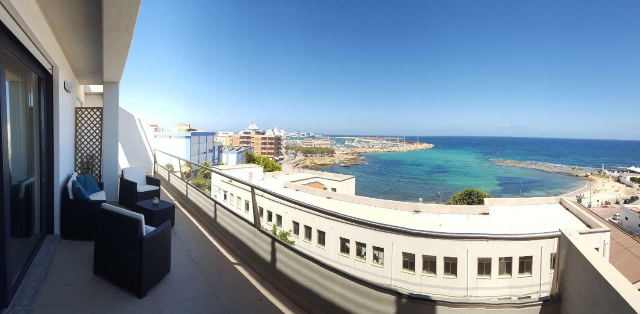 Casa Vacanze Lungomare ปอร์โตตอร์เรส ภายนอก รูปภาพ